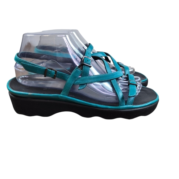 Thierry Rabotin Wave Teal Leather Strappy Sandals - Picture 1 of 11